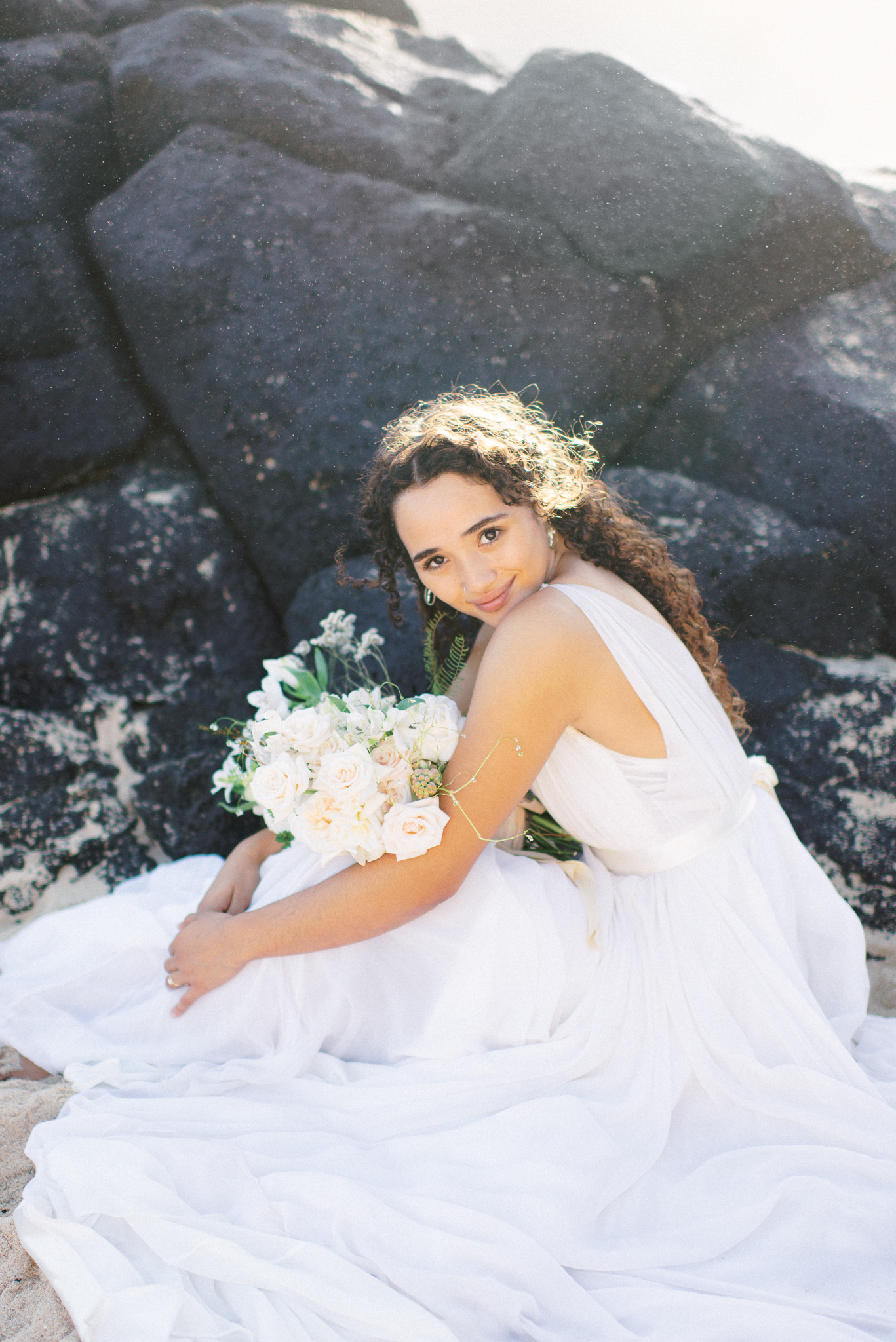 Oahu Hawaii Makapuu beach rock bride Designs by Hemingway bouquet
